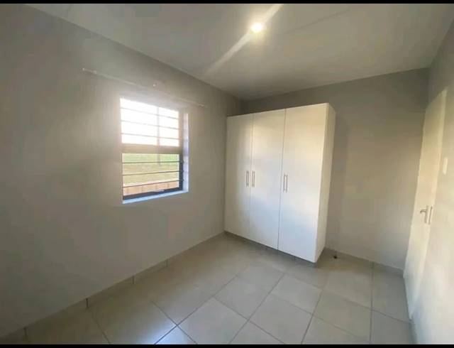 2 BEDROOM APARTMENT FOR SALE IN RIVERSIDE VIEW EXT 35